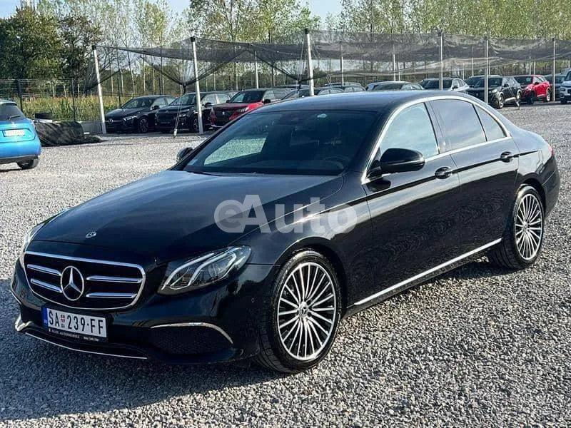 Mercedes Benz E 220 — polovni automobil