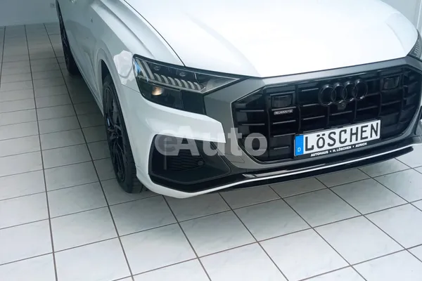 Audi Q8 — polovni automobil