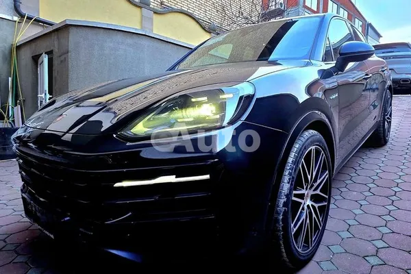 Porsche Cayenne — polovni automobil