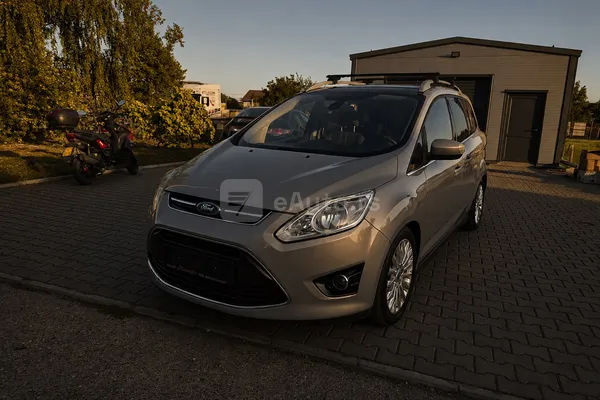 Ford Grand C-Max — polovni automobil
