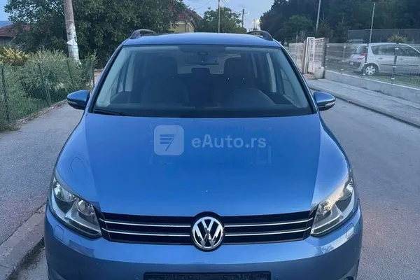 Volkswagen Touran — polovni automobil