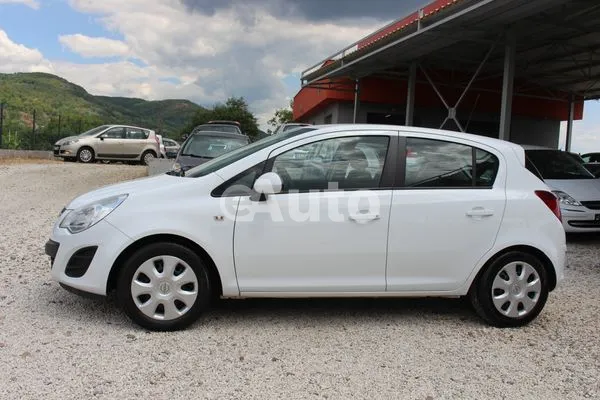 Opel Corsa D — polovni automobil