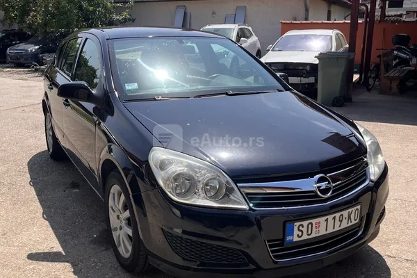 Opel Astra H — polovni automobil