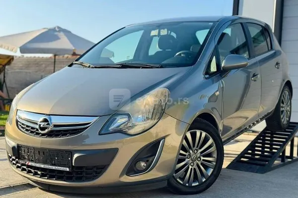 Opel Corsa D — polovni automobil