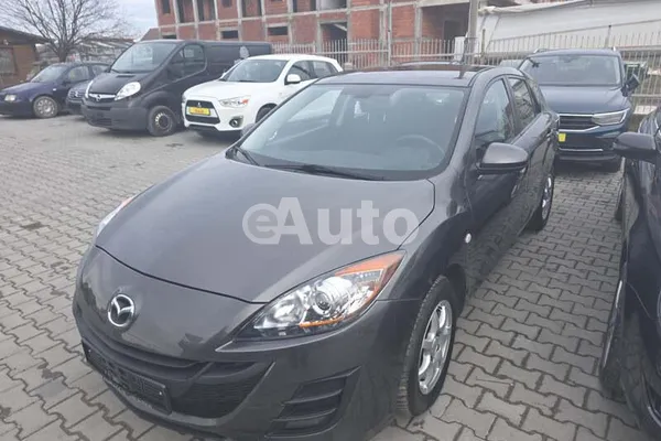 Mazda 3 — polovni automobil