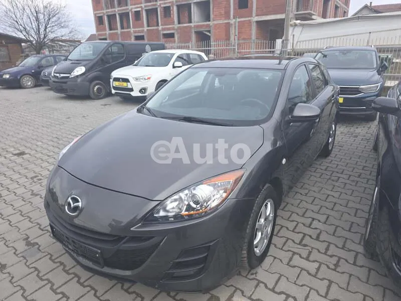 Mazda 3 — polovni automobil