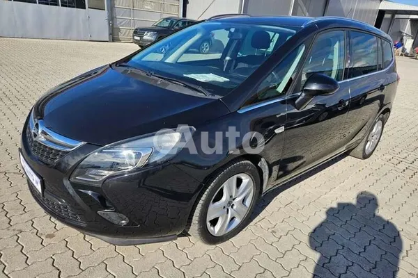Opel Zafira — polovni automobil