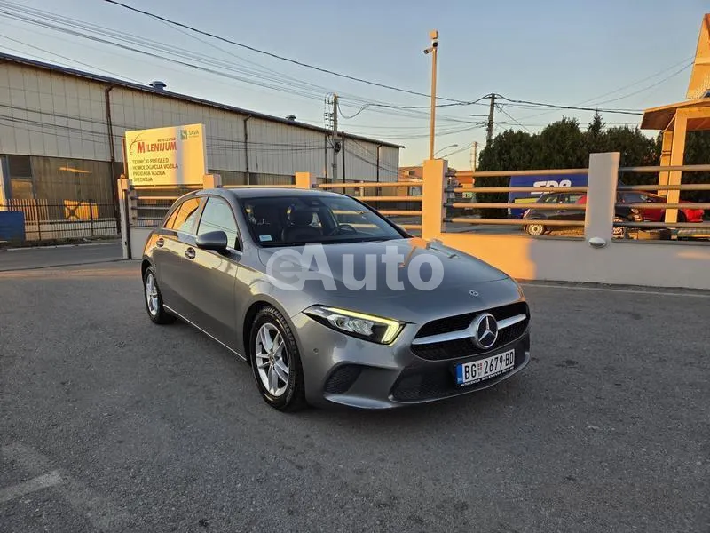 Mercedes Benz A 180 — polovni automobil