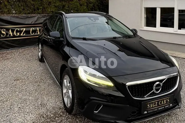 Volvo V40 — polovni automobil