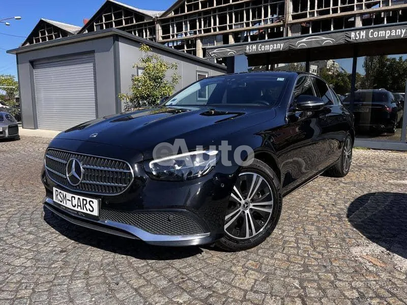 Mercedes Benz E 220 — polovni automobil
