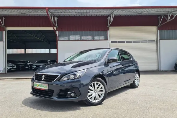 Peugeot 308 — polovni automobil
