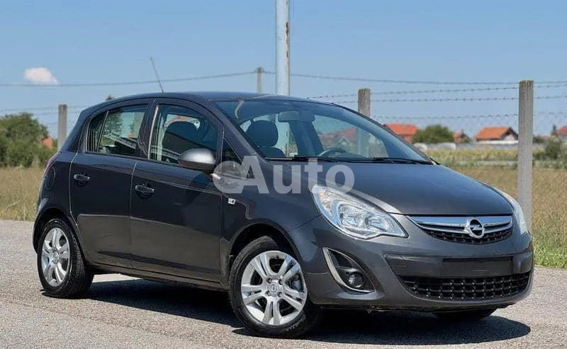 Opel Corsa D — polovni automobil