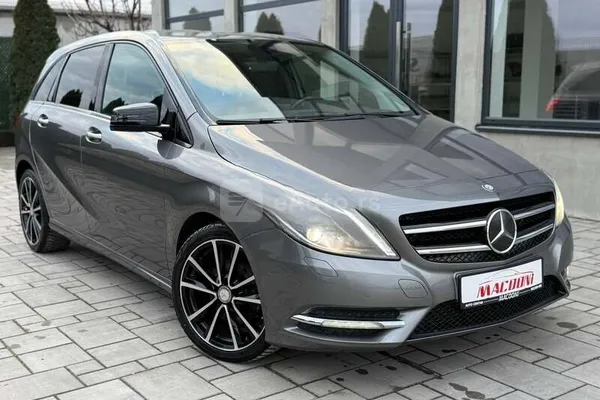 Mercedes Benz B 200 — polovni automobil