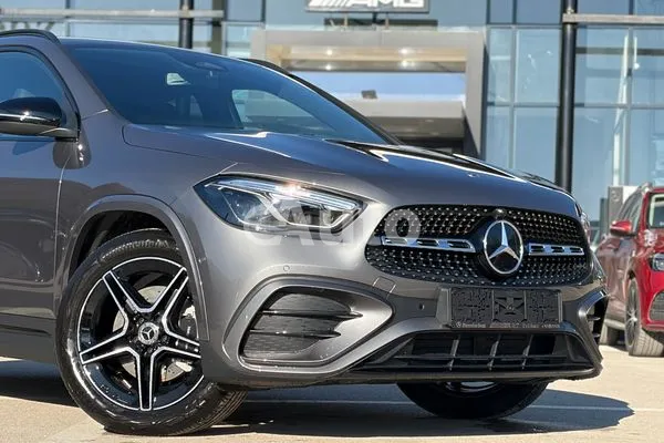 Mercedes Benz GLA 200 — polovni automobil