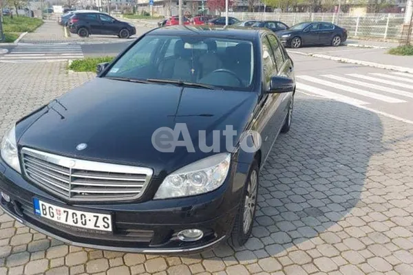 Mercedes Benz C 200 — polovni automobil
