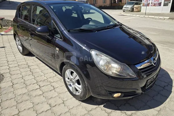 Opel Corsa D — polovni automobil