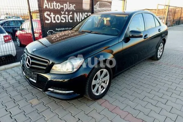 Mercedes Benz C 200 — polovni automobil