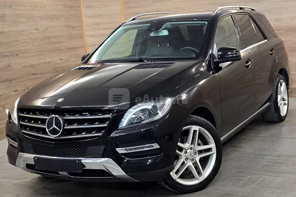 Mercedes Benz ML 350 — polovni automobil
