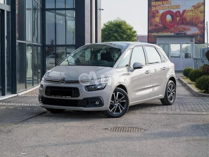 Citroen C4 — polovni automobil