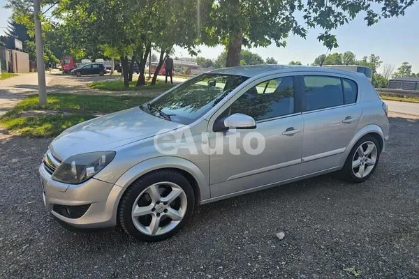Opel Astra H — polovni automobil