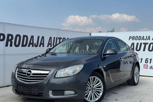 Opel Insignia — polovni automobil
