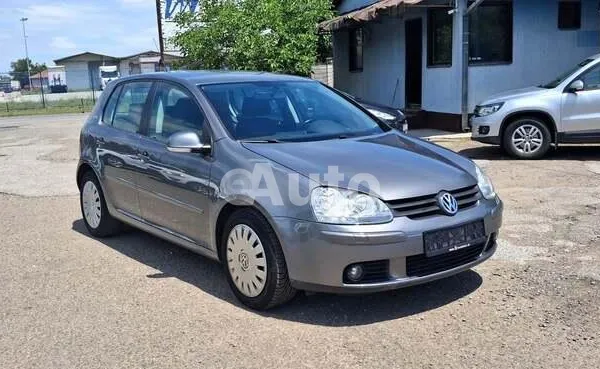 Volkswagen Golf 5 — polovni automobil