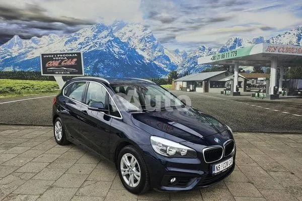 BMW 216 — polovni automobil