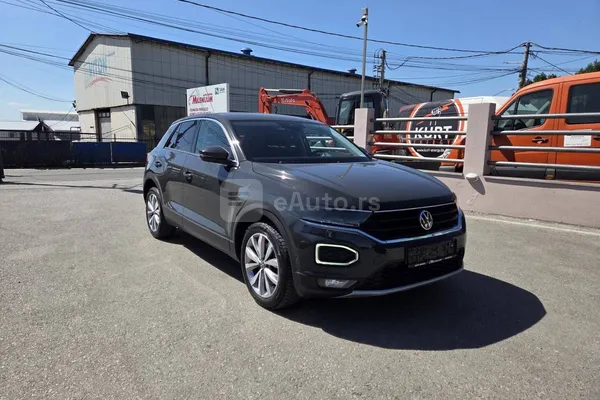 Volkswagen T-Roc — polovni automobil