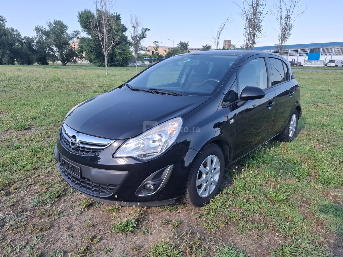 Opel Corsa D — polovni automobil