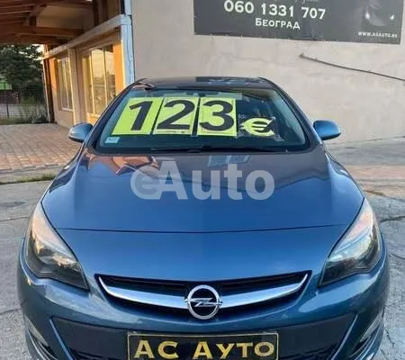 Opel Astra J — polovni automobil