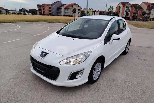 Peugeot 308 — polovni automobil