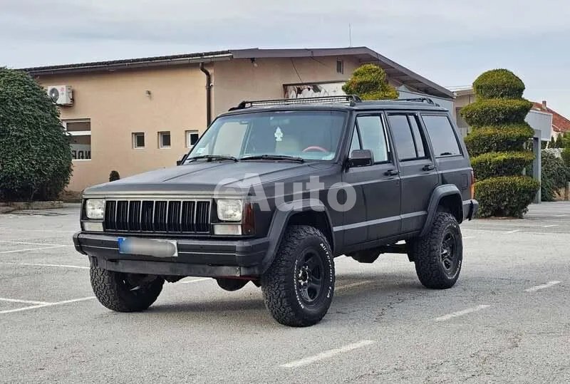Jeep Cherokee — polovni automobil