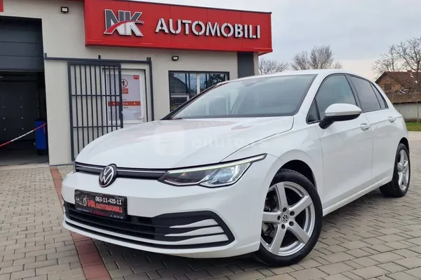 Volkswagen Golf 8 — polovni automobil