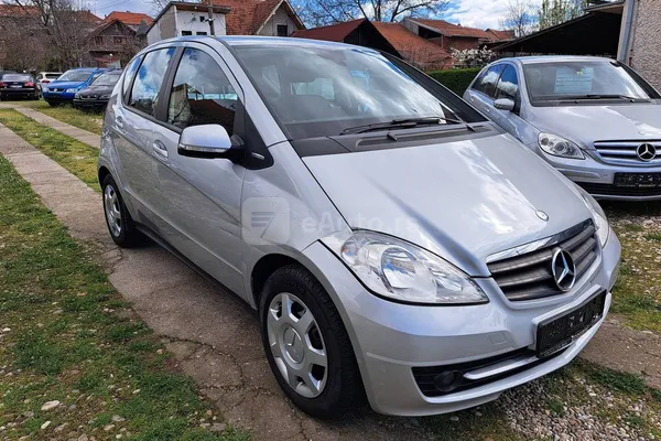 Mercedes Benz A 160 — polovni automobil
