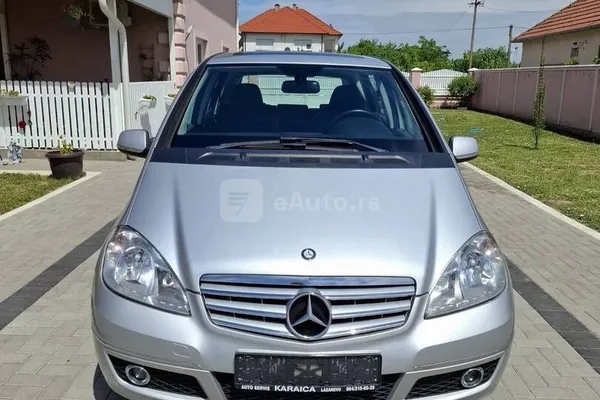 Mercedes Benz A 180 — polovni automobil