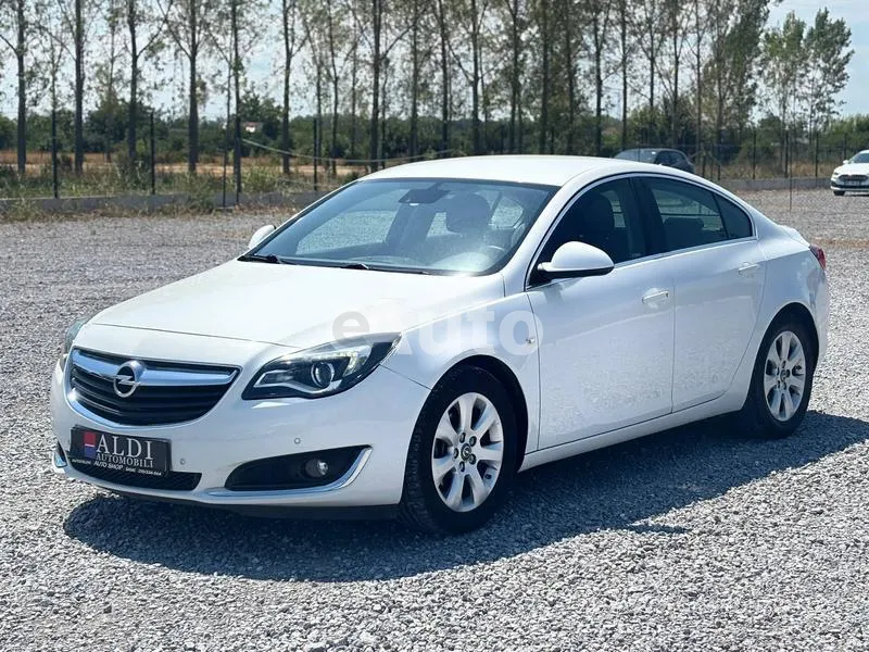 Opel Insignia — polovni automobil
