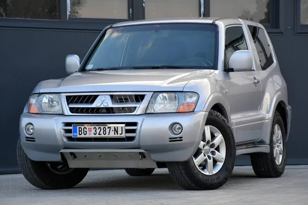 Mitsubishi Pajero — polovni automobil