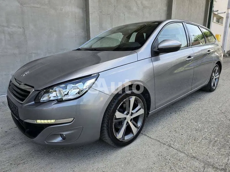 Peugeot 308 — polovni automobil