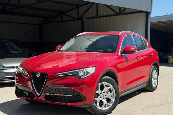 Alfa Romeo Stelvio — polovni automobil