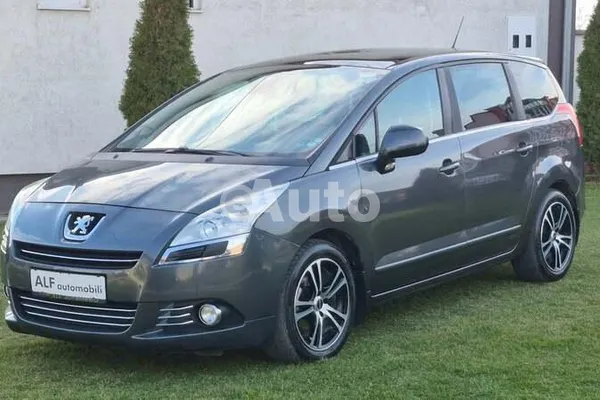 Peugeot 5008 — polovni automobil