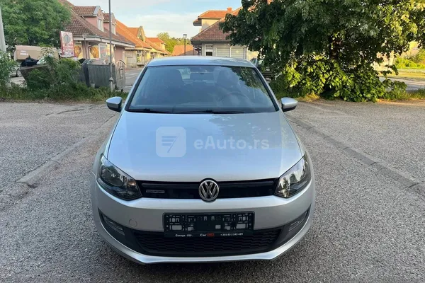 Volkswagen Polo — polovni automobil