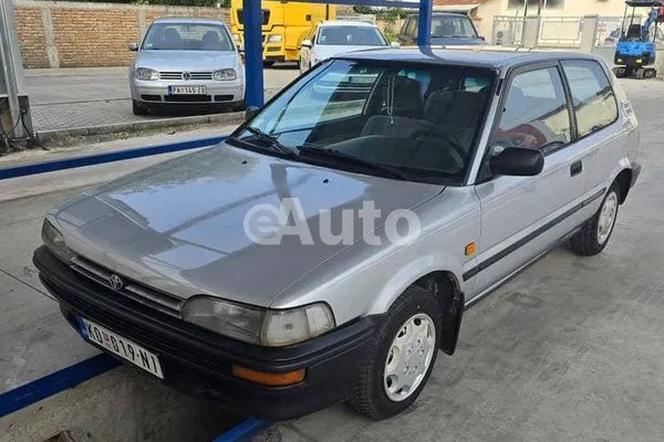 Toyota Corolla — polovni automobil