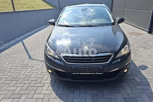 Peugeot 308 — polovni automobil