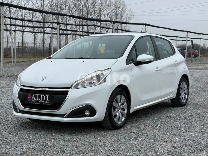 Peugeot 208 — polovni automobil