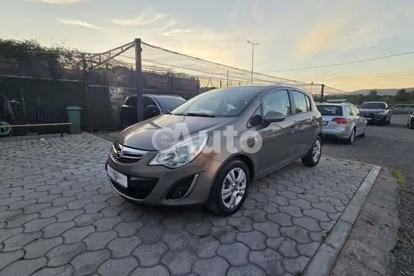 Opel Corsa D — polovni automobil