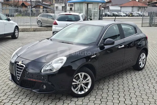 Alfa Romeo Giulietta — polovni automobil