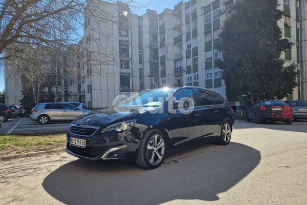 Peugeot 308 — polovni automobil