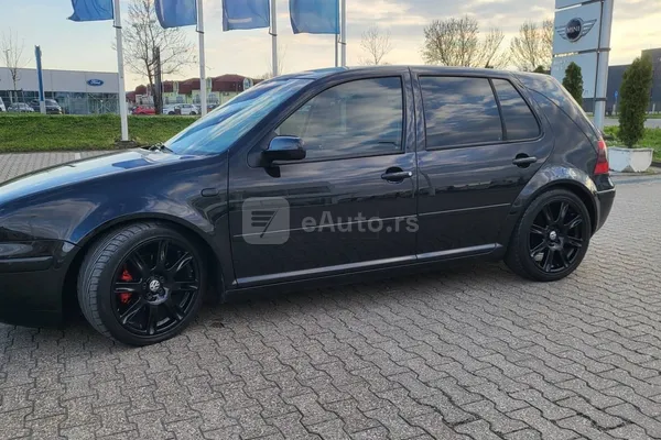 Volkswagen Golf 4 — polovni automobil