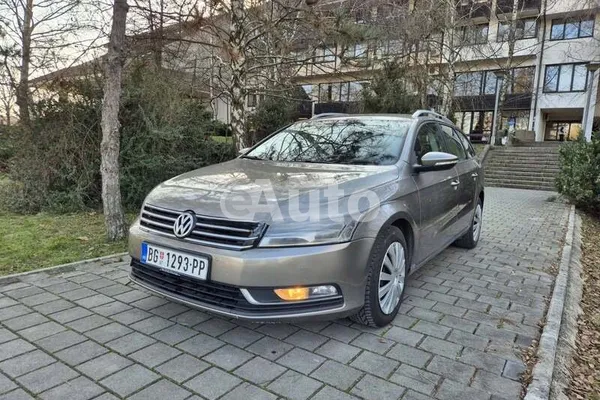Volkswagen Passat B7 — polovni automobil