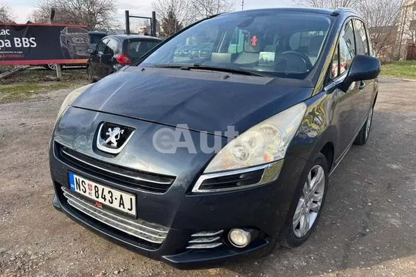 Peugeot 5008 — polovni automobil